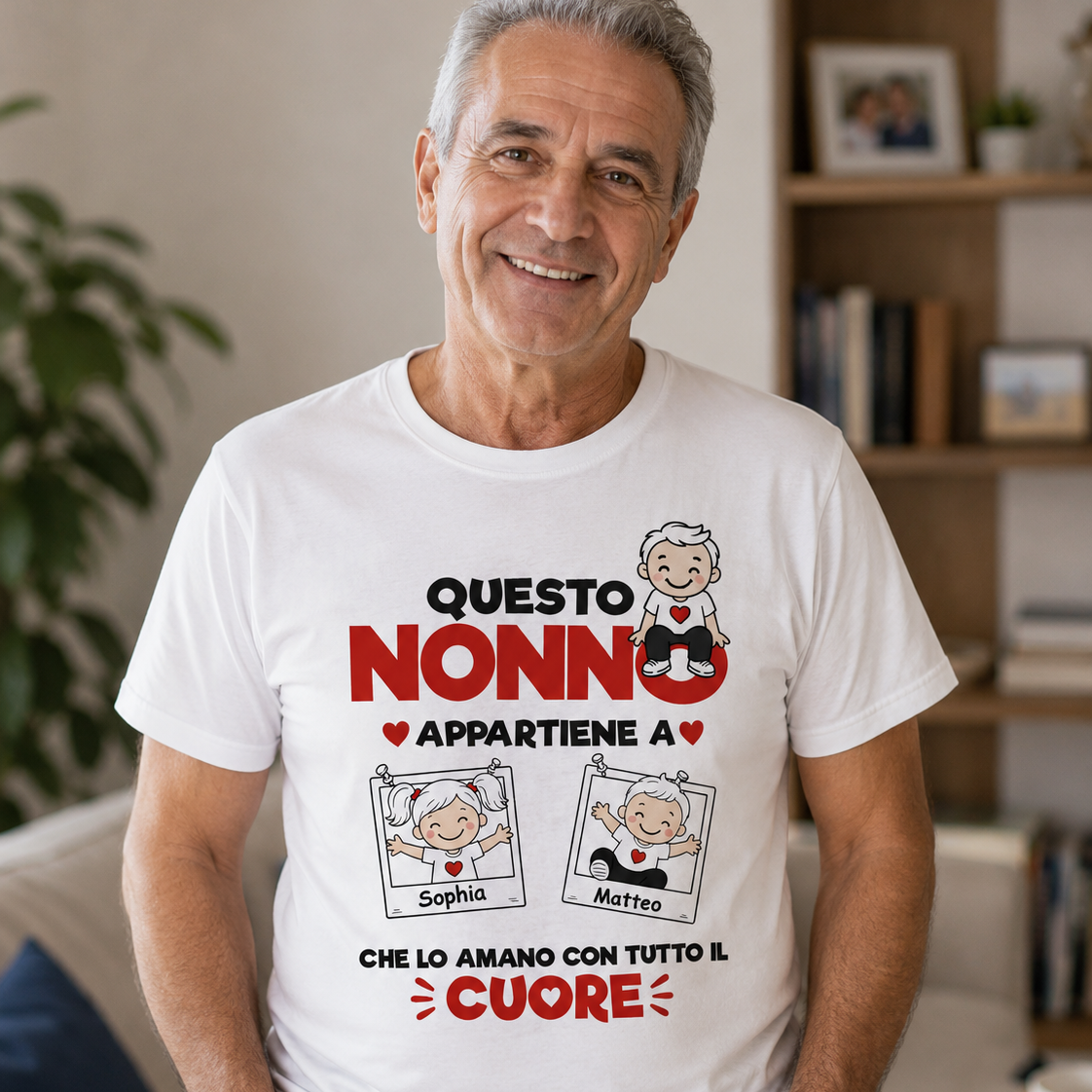 Maglietta bianca con stampa “Questo Nonno appartiene a” e riquadri dei nipoti