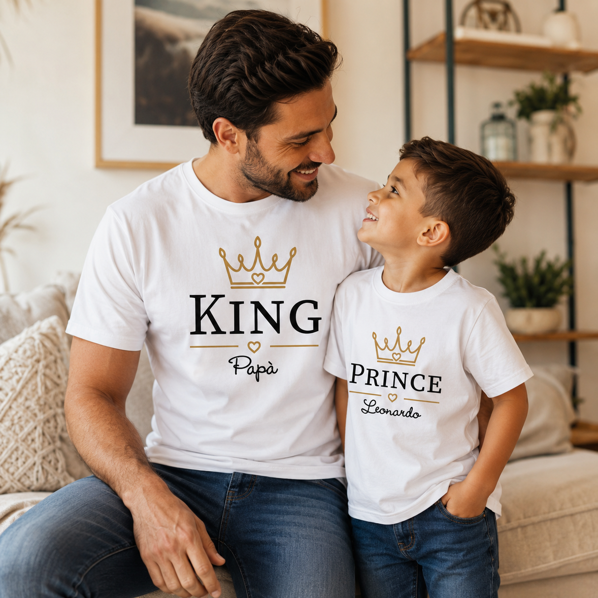 T-shirt bianche papà e bambino con stampa corona KING e PRINCE