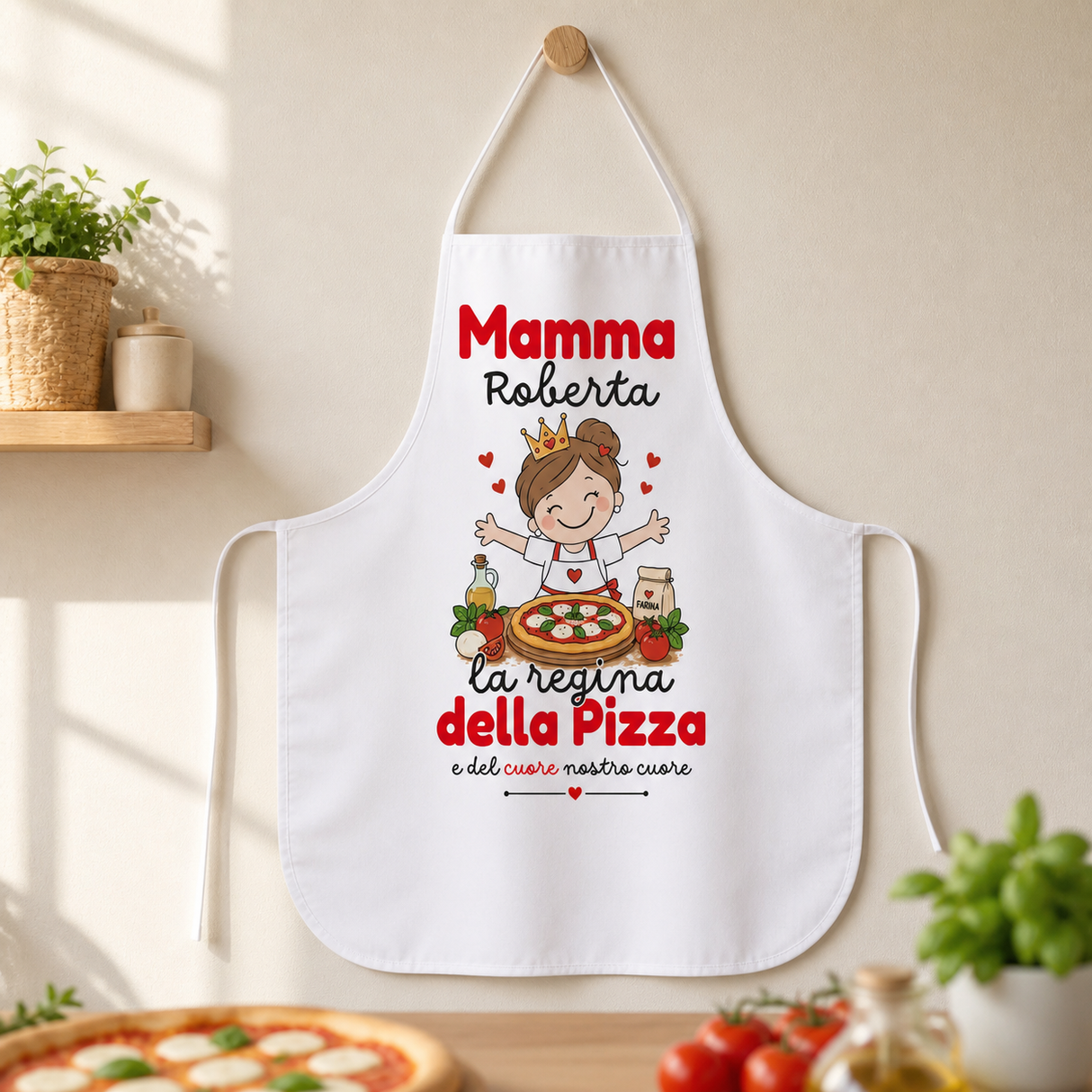 Grembiule bianco personalizzato con Mamma Roberta, stampa regina della pizza e cuoricini.