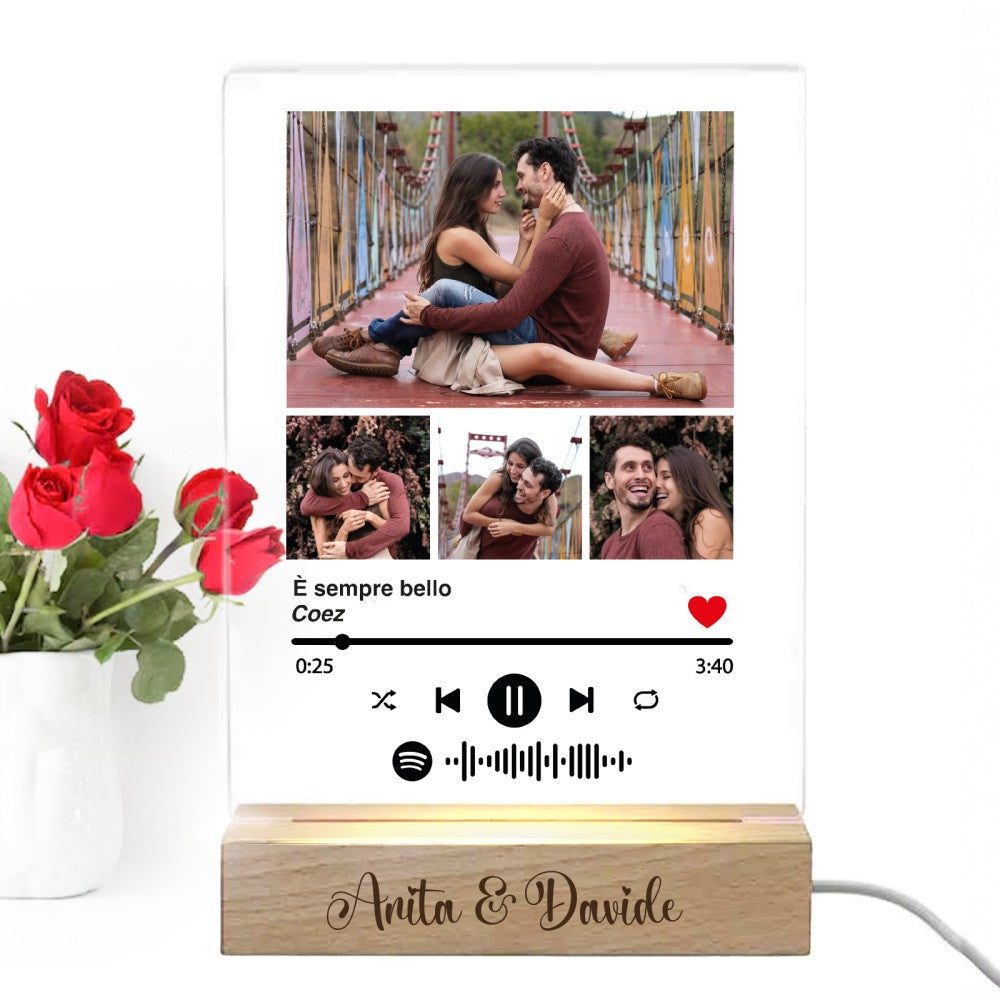 Lampada LED in plexiglass con schermata Spotify e base in legno incisa Anita & Davide
