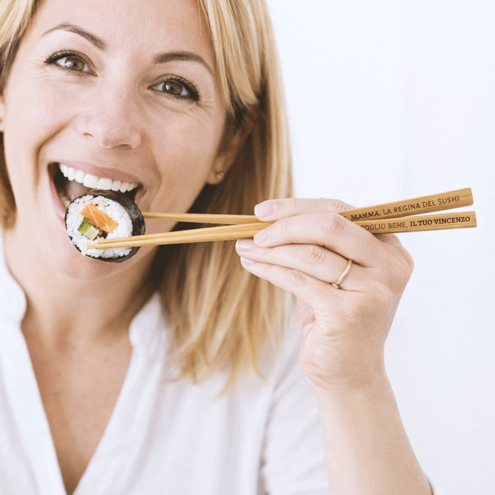 Bacchette da sushi in legno con fascia «Mamma, la Regina del Sushi»
