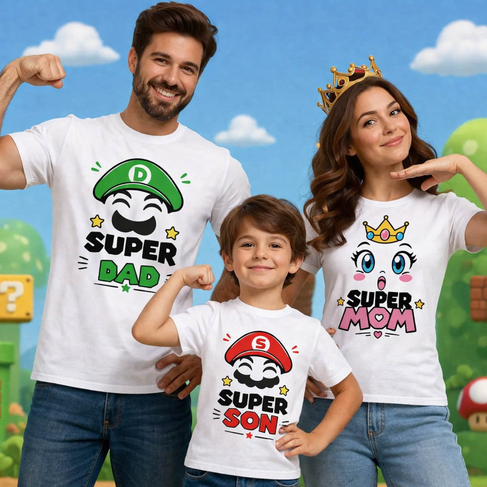 Set di t-shirt bianche cartoon Famiglia con stampe Super Dad, Super Mom e Super Son