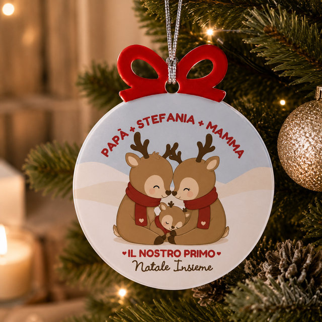Decorazione natalizia tonda in plexiglass bianco con fiocco rosso e renne personalizzate