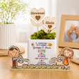 Vasetto decorativo con fiori in legno, muschio verde e scritte colorate per Giovanni e Gioia