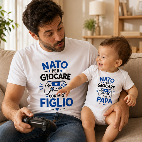 Maglietta bianca con grafica blu gaming e body bianco con scritta Nato per giocare