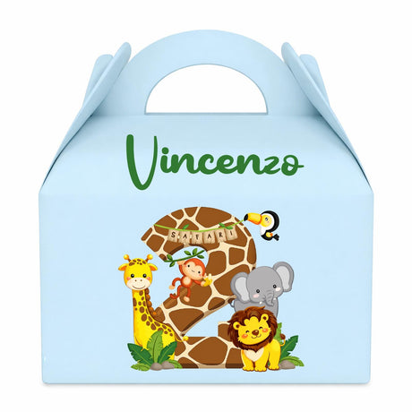 Scatola regalo azzurra con manici e grafica Safari, nome “Vincenzo” sul fronte