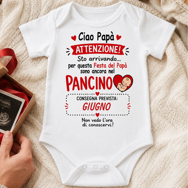 Body bimbo bianco maniche corte con scritta «Ciao Papà» e mese «Giugno»