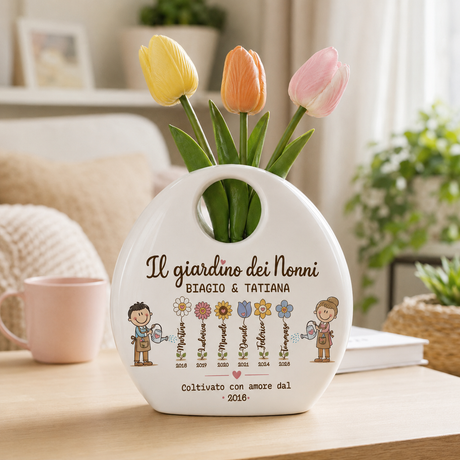 Vaso in ceramica bianco con tulipani, “Il giardino dei nonni”, BIAGIO & TATIANA, 2016