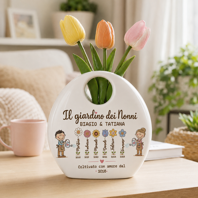 Vaso in ceramica bianco con tulipani, “Il giardino dei nonni”, BIAGIO & TATIANA, 2016