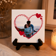 Piastra in ceramica quadrata con foto personalizzata e cuore rosso, su supporto nero