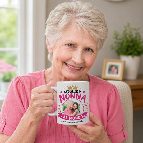 Tazza bianca personalizzata con foto e scritta "Miglior Nonna al Mondo"