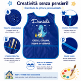 Grembiule da pittura bambino blu personalizzato Daniele, tessuto impermeabile e tasche