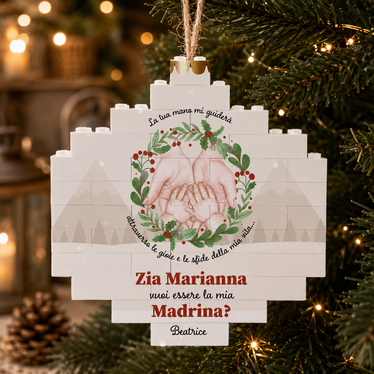 Decorazione natalizia in mattoncini bianchi con scritta 'Zia Marianna' e ghirlanda