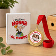 Medaglia rotonda personalizzata con nastro rosso e custodia regalo