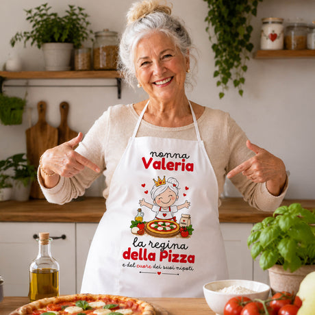 Grembiule bianco con stampa Valeria e scritta “la regina della Pizza”