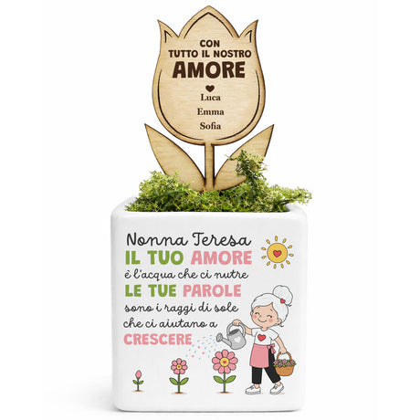 Vaso bianco con fiore in legno e dedica per nonna, “Nonna Teresa” e frase d’amore