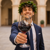 Calice da vino in vetro con incisione Nicola, data di settembre e laurea Medicina