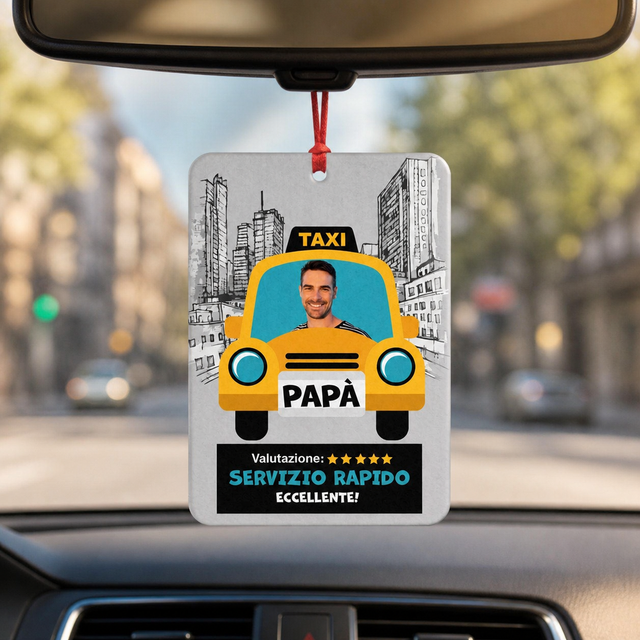 Profumatore auto personalizzato a forma di taxi, scritta “PAPÀ” e “Servizio rapido”