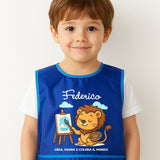 Grembiule da pittura bimbi blu personalizzato Federico, leone con cavalletto e colori