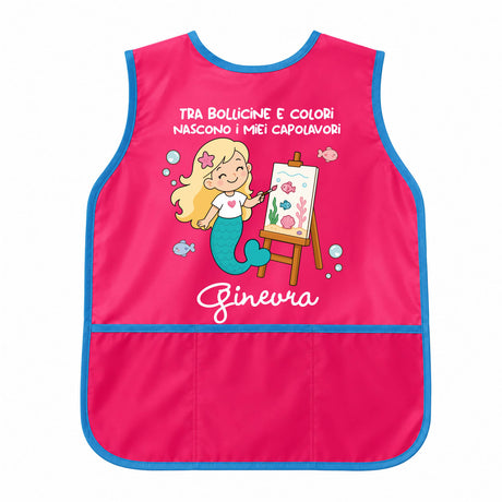 Grembiule da pittura bambina fucsia con bordi azzurri e nome Ginevra stampato