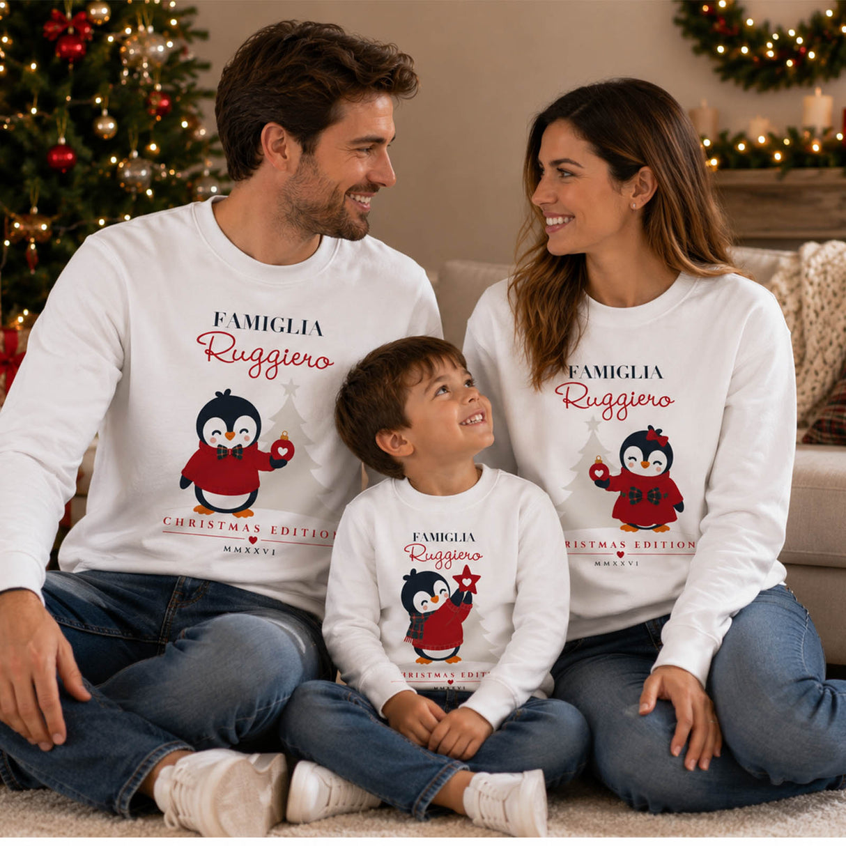 Felpa bianca famiglia con stampa pinguini e scritta Famiglia Ruggiero