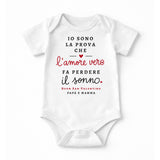 Body neonato bianco a maniche corte con scritta "Amore vero" e cuore, San Valentino