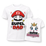 Magliette coordinate bianche con stampa Super Dad e Super Daughter, davanti