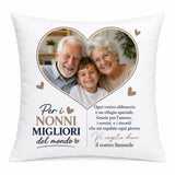 Cuscino bianco personalizzato con foto in cuore e dedica per i nonni, cuoricini