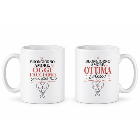 Coppia di tazze bianche con testo «Buongiorno amore» e «Ottima idea»